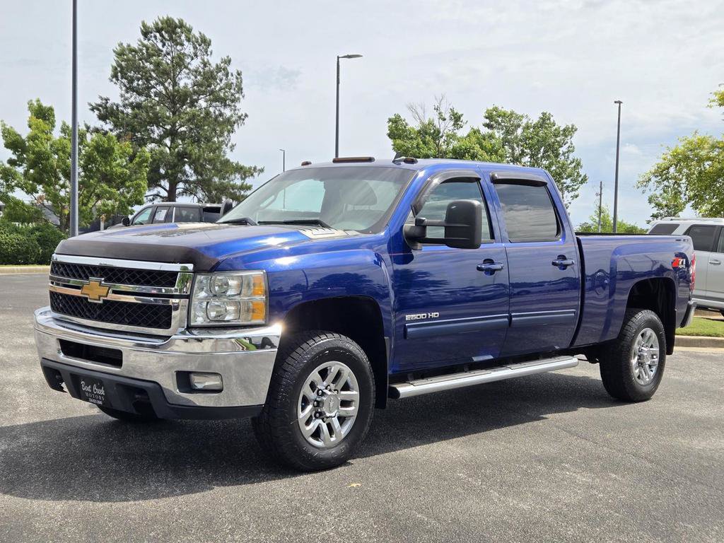 Used 2014 Chevrolet Silverado 2500 LTZ w/ LTZ Plus Package AWD/4WD image 1