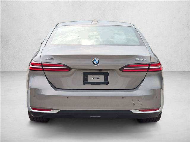 Used 2026 BMW 540i xDrive AWD/4WD image 6