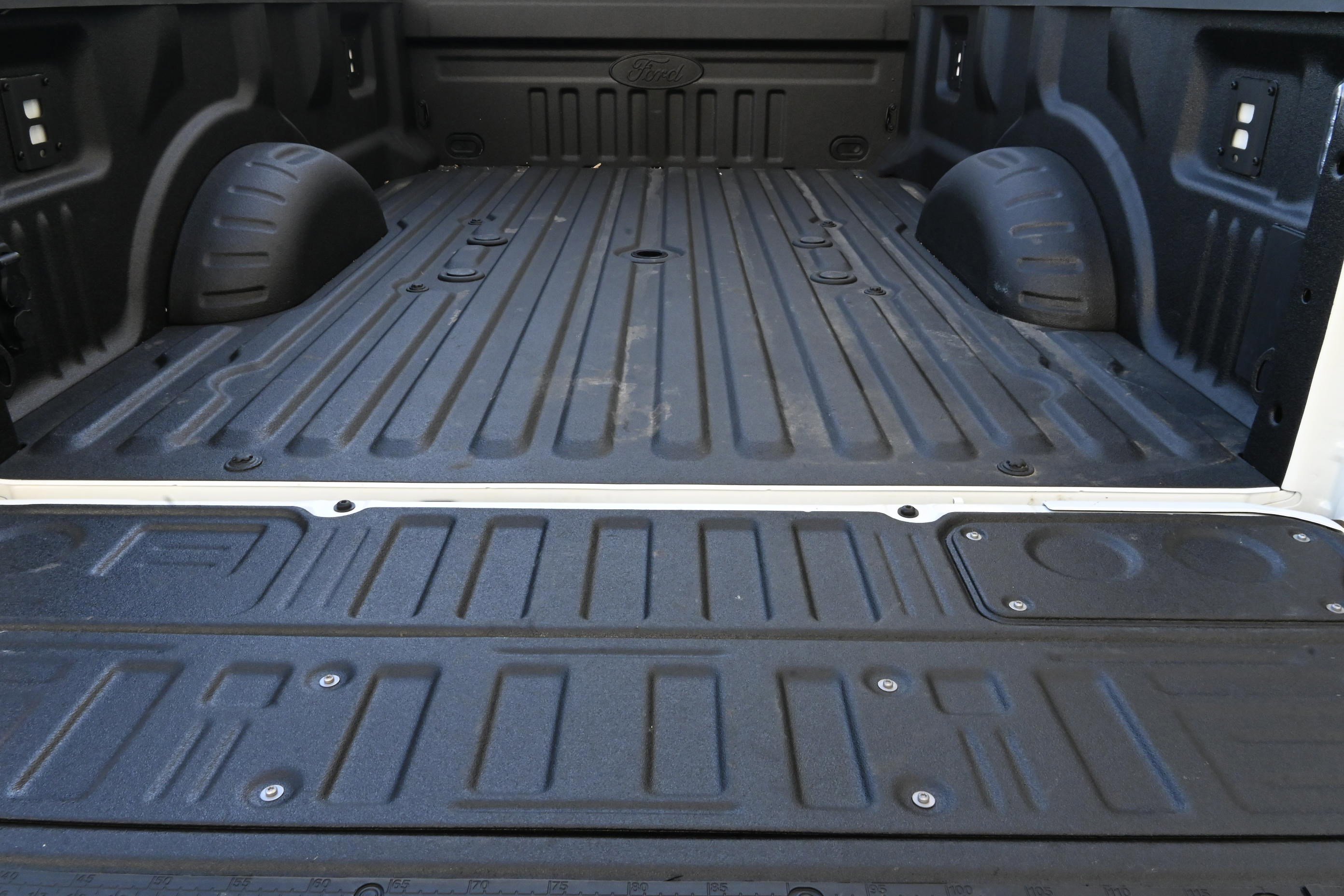 Used 2025 Ford F450 Platinum image 12