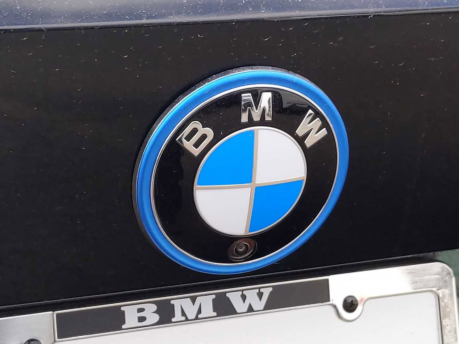 Used 2025 BMW i4 xDrive40i w/ Premium Package image 11
