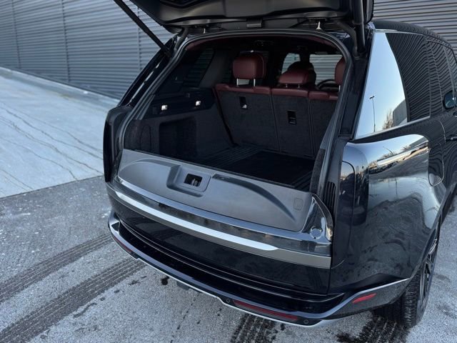Used 2023 Land Rover Range Rover SE image 31