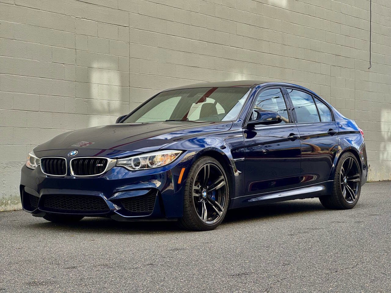 Used 2016 BMW M3 image 3
