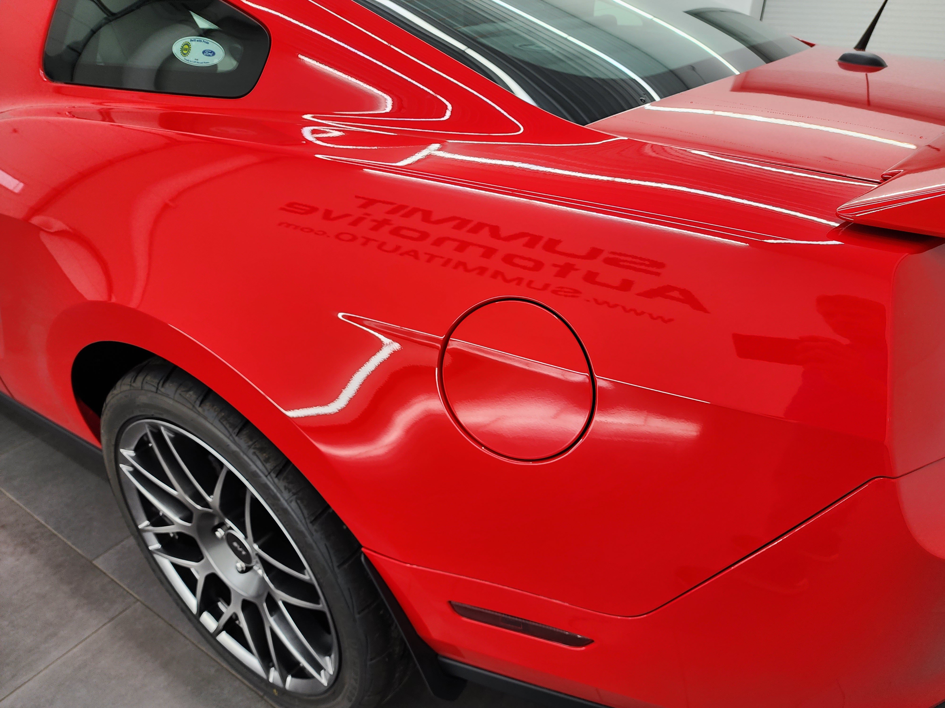 Used 2011 Ford Mustang Shelby GT500 w/ SVT Performance Pkg RWD image 32