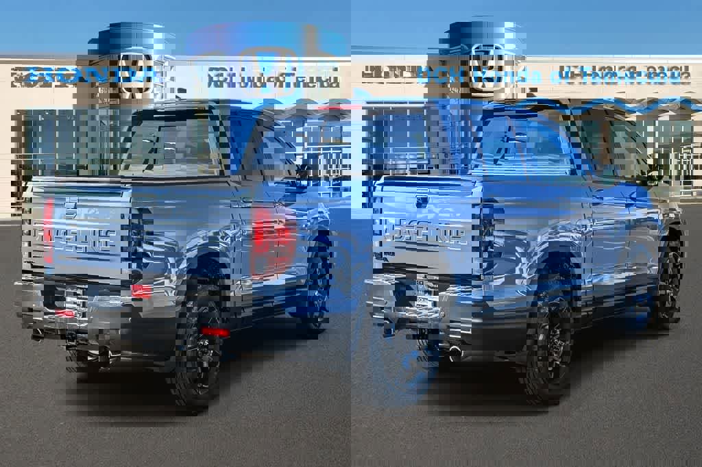 New 2026 Honda Ridgeline Black Edition image 3