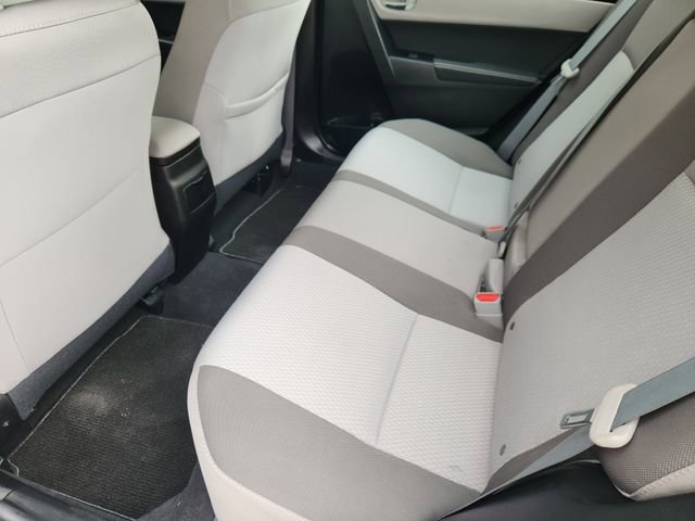 Used 2017 Toyota Corolla LE FWD image 29