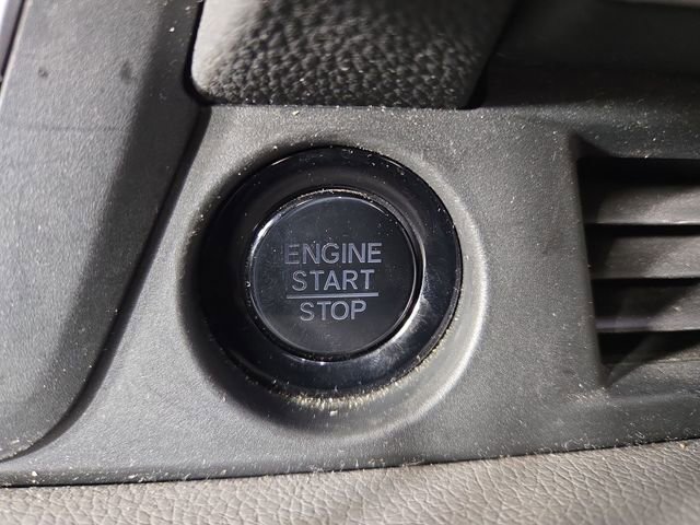 Used 2023 Honda Pilot LX image 26