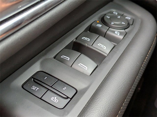 Used 2023 GMC Yukon XL AT4 w/ AT4 Premium Package image 25