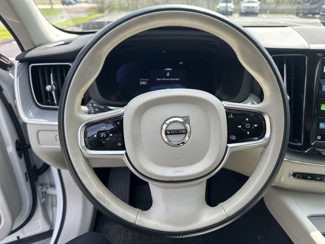 Used 2024 Volvo XC60 B5 Plus w/ Protection Package Premier image 14