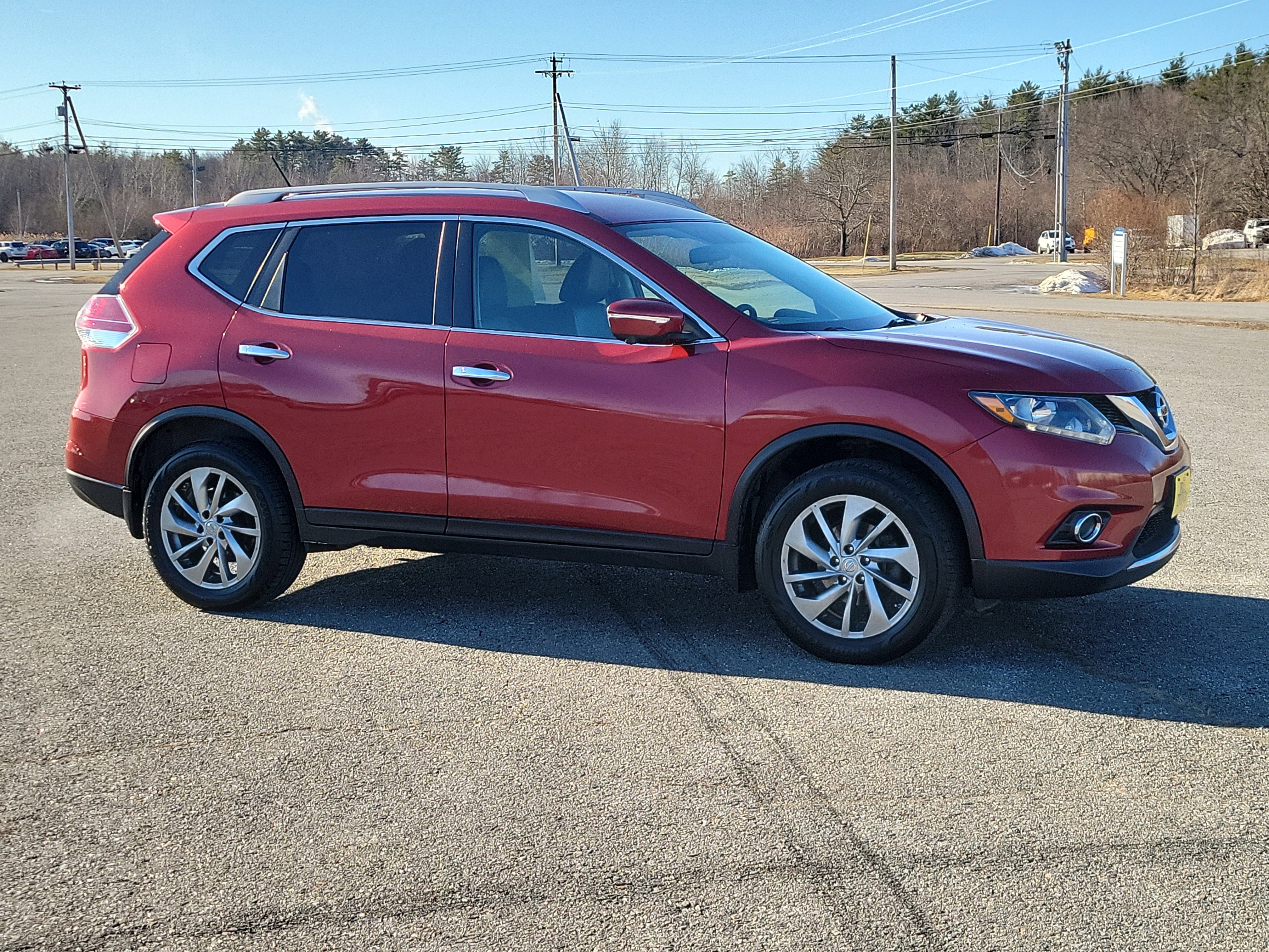Used 2014 Nissan Rogue SL image 3