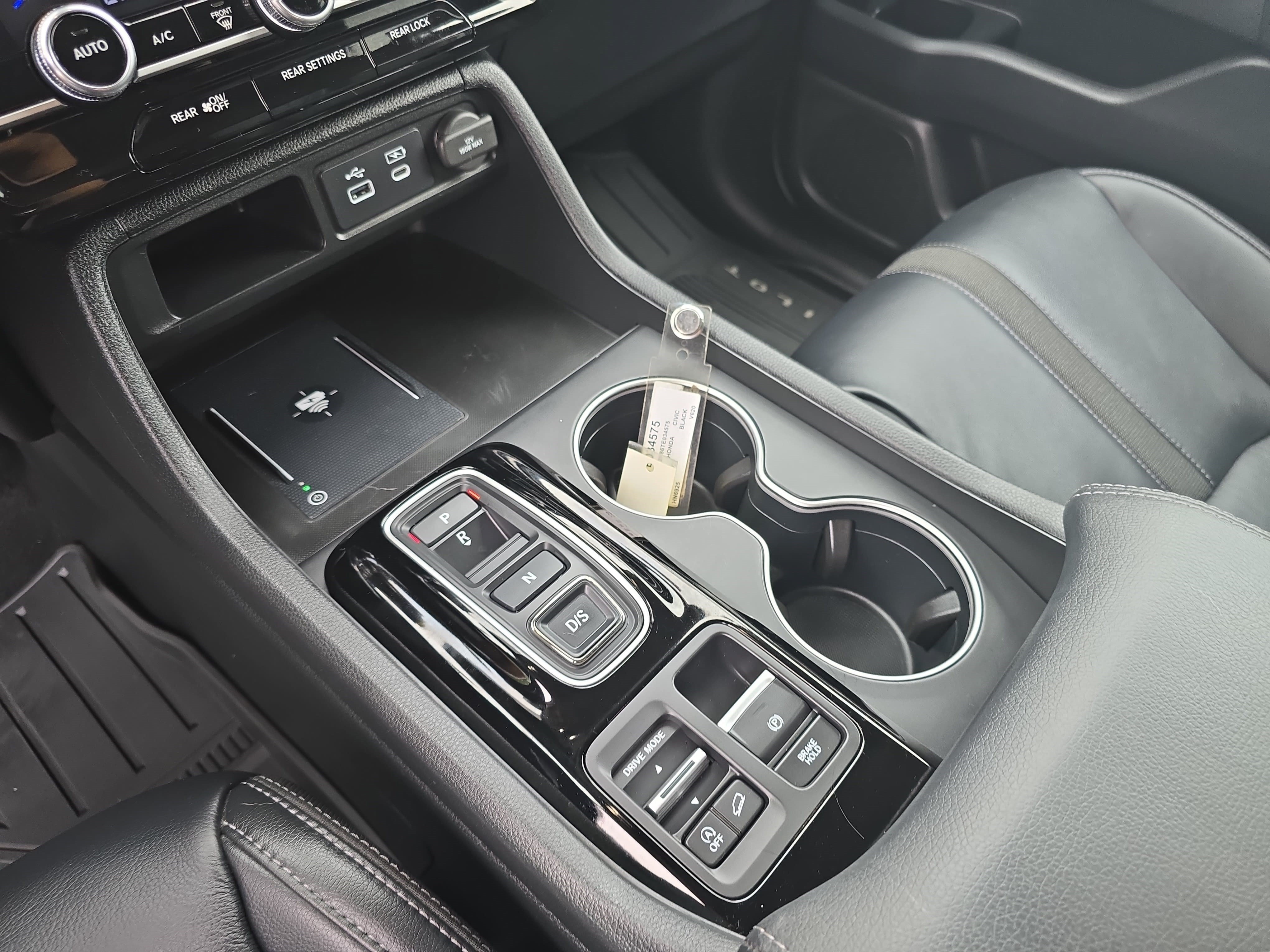 Used 2023 Honda Pilot Touring image 26