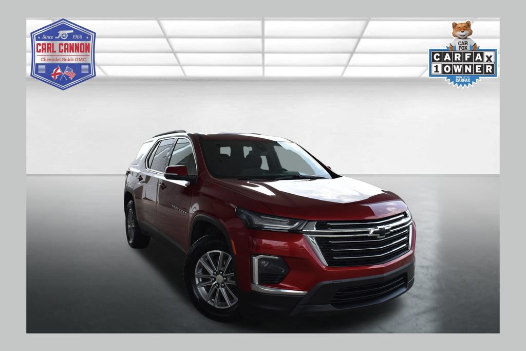 Used 2023 Chevrolet Traverse LT