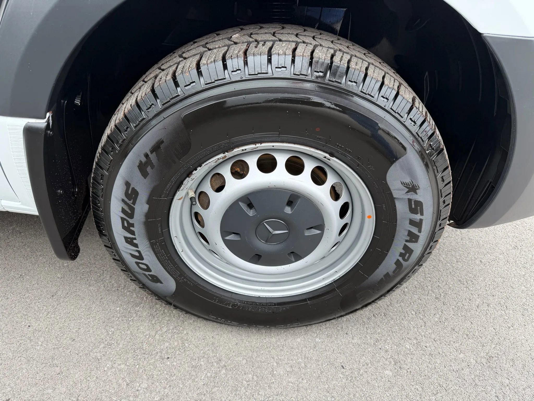 Used 2022 Mercedes-Benz Sprinter 1500 image 17