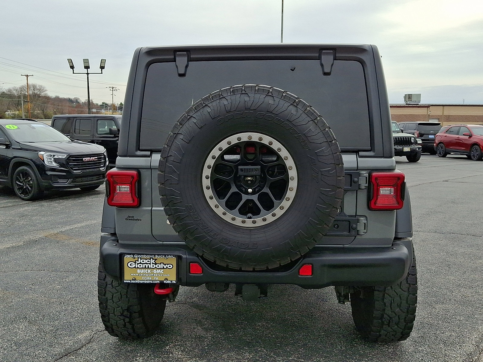 Used 2018 Jeep Wrangler Unlimited Rubicon w/ Uconnect 4C Nav & Sound Group image 6