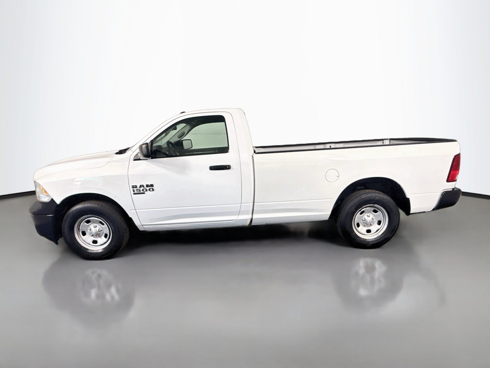 Used 2019 RAM 1500 Tradesman w/ Popular Equipment Group RWD image 6