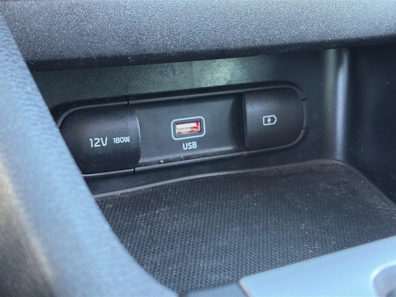 Certified 2024 Kia Forte LXS FWD image 27