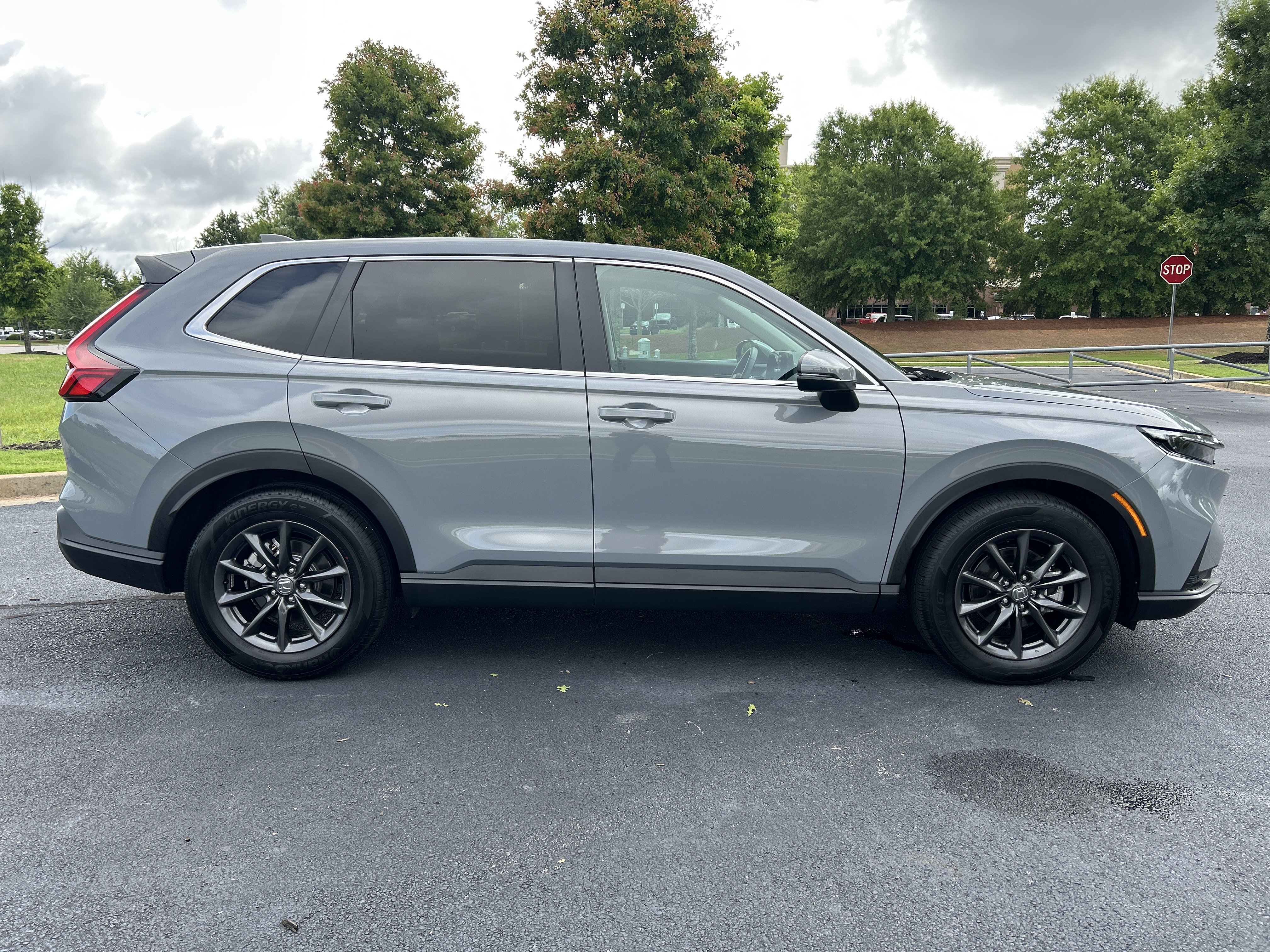 Certified 2026 Honda CR-V EX-L image 10