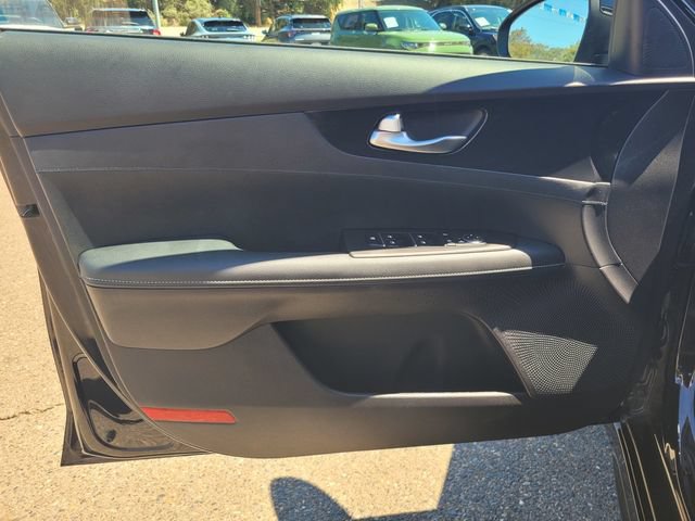 Used 2023 Kia Forte GT-Line FWD image 16