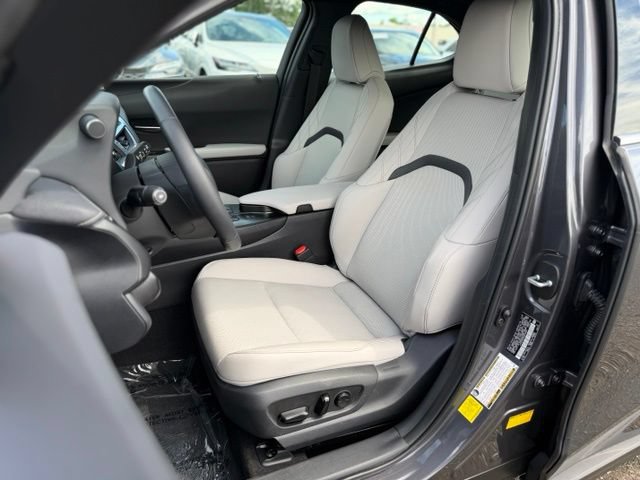 Certified 2025 Lexus UX 300h AWD w/ Accessory Package (Z1) image 16