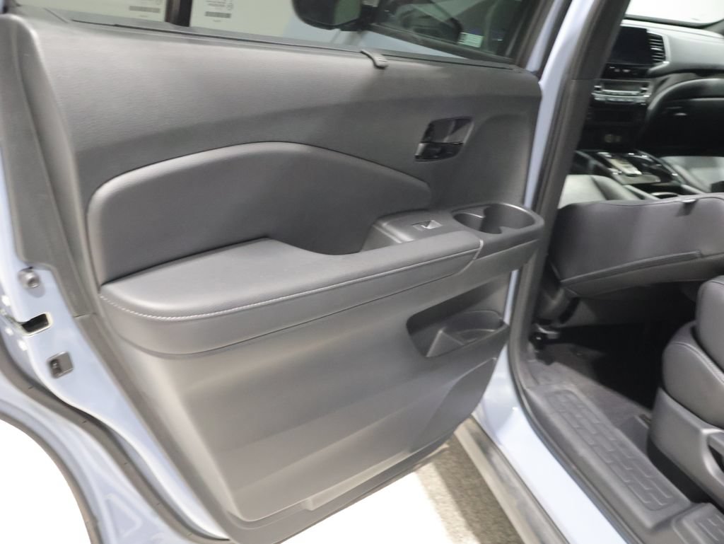 Used 2023 Honda Passport Elite image 19