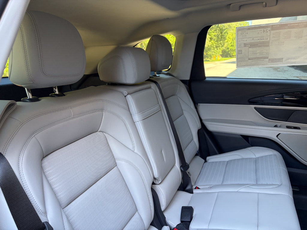 New 2026 Lincoln Nautilus Reserve AWD/4WD image 25