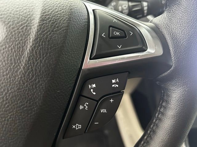 Used 2021 Ford Edge Titanium w/ Cargo Accessory Package image 21