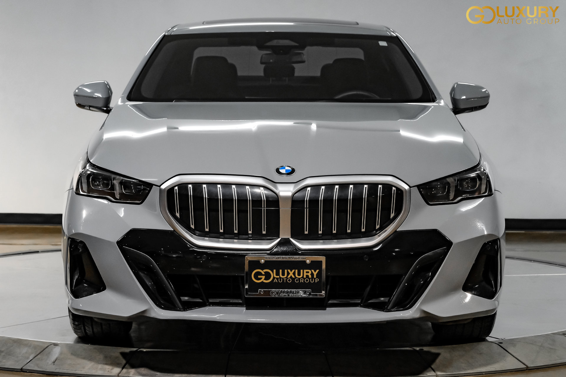 Used 2026 BMW 530i RWD image 7