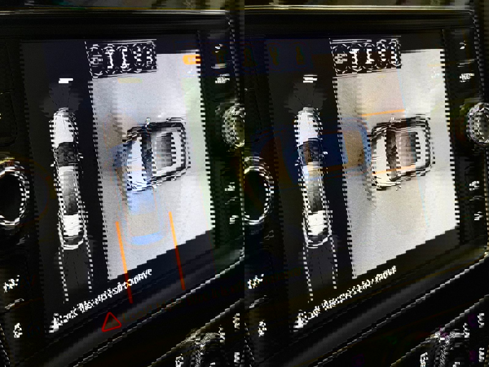 Used 2018 Bentley Bentayga image 75