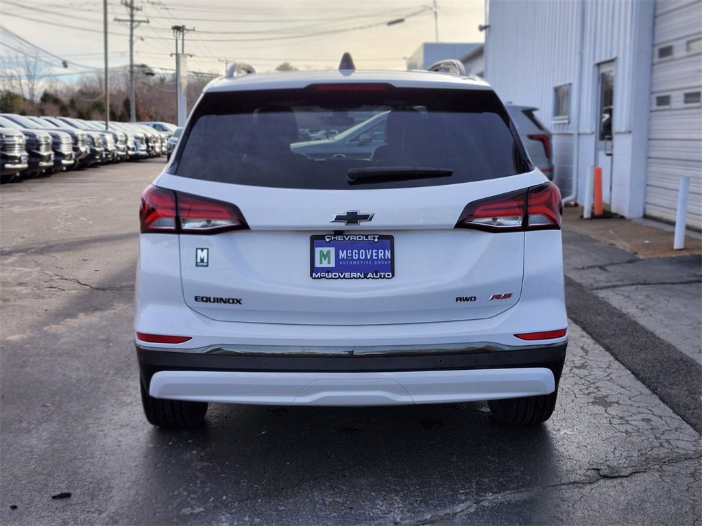 Used 2022 Chevrolet Equinox RS image 4