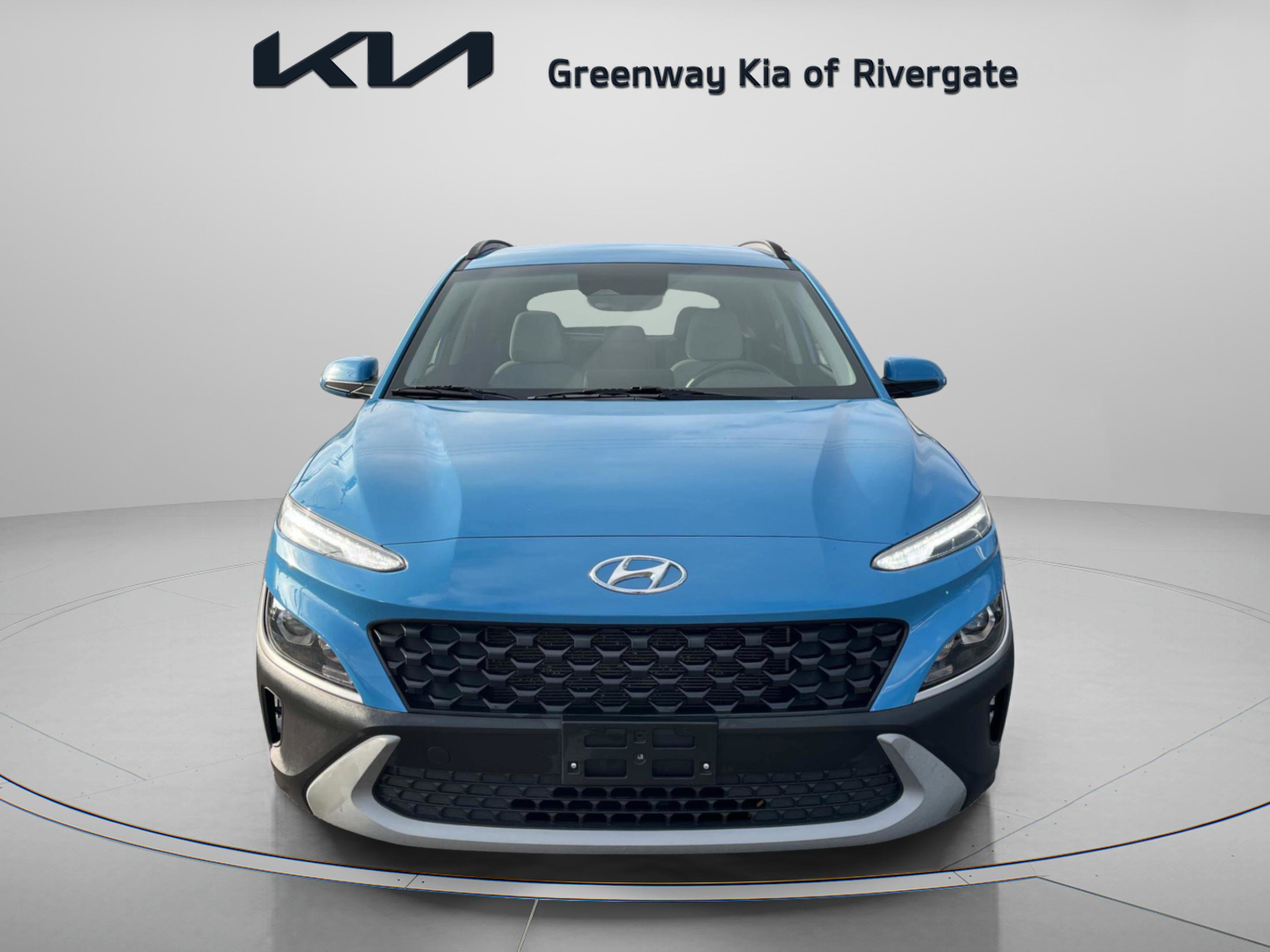 Used 2023 Hyundai Kona SEL image 2