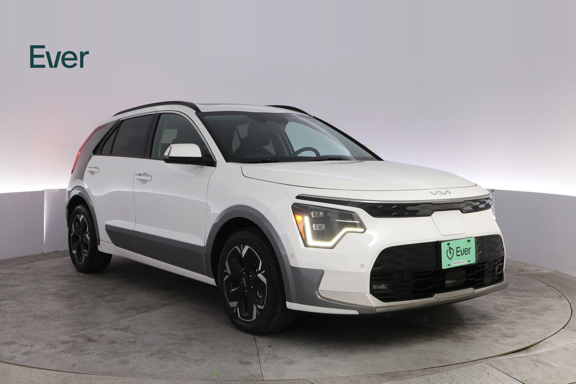 Used 2024 Kia Niro Wave w/ Wave Preserve Package FWD image 13