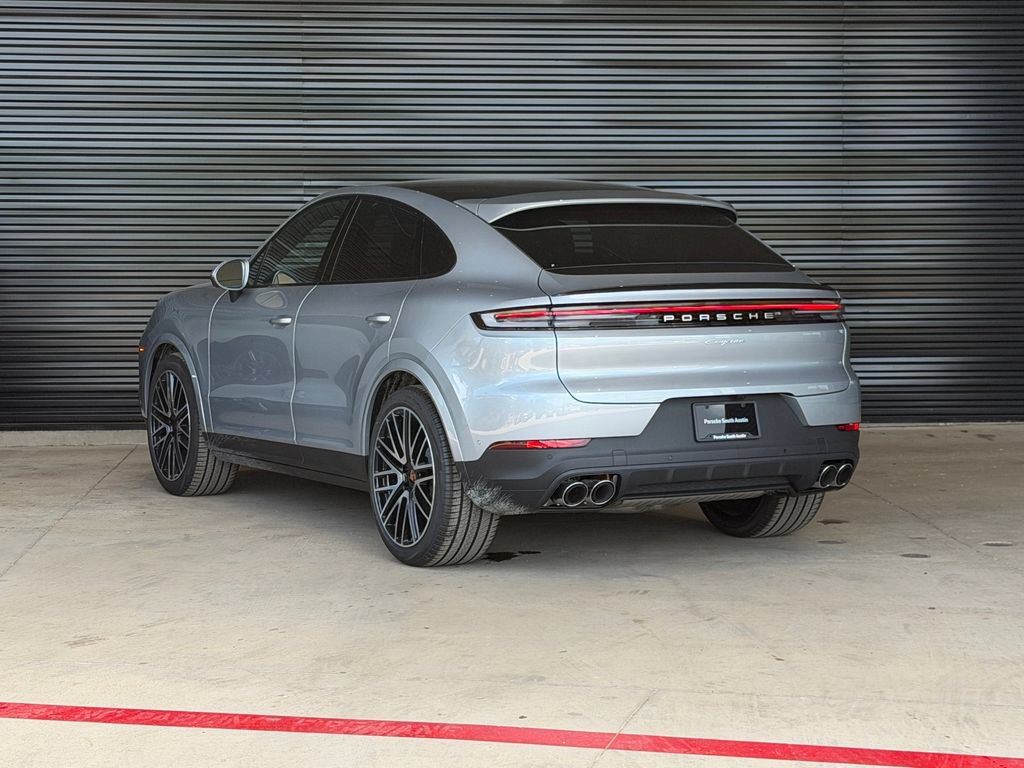 New 2026 Porsche Cayenne Coupe AWD/4WD image 3