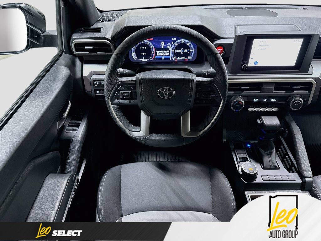 Used 2025 Toyota Tacoma TRD Sport AWD/4WD image 24