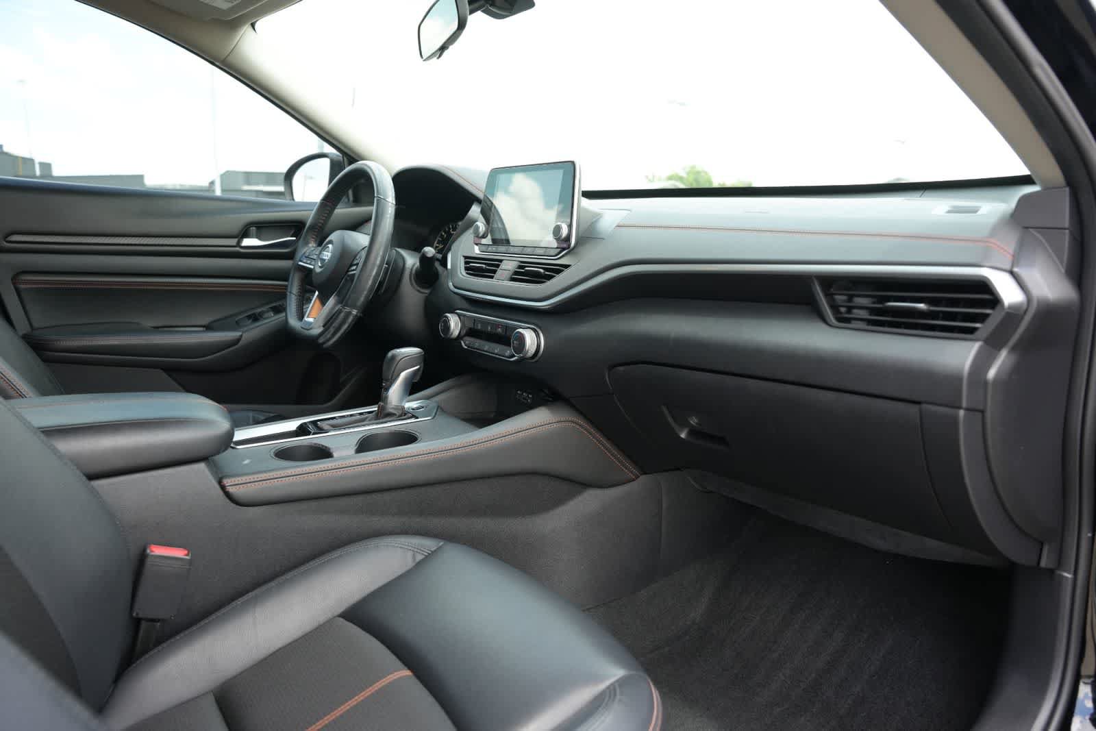 Used 2020 Nissan Altima 2.5 SR FWD image 21