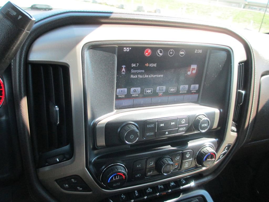 Used 2016 GMC Sierra 1500 Denali w/ Enhanced Driver Alert Package image 32