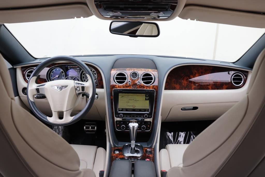 Used 2014 Bentley Continental GT image 39