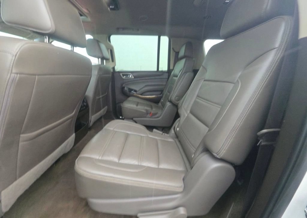 Used 2017 GMC Yukon XL Denali w/ Open Road Package AWD/4WD image 9