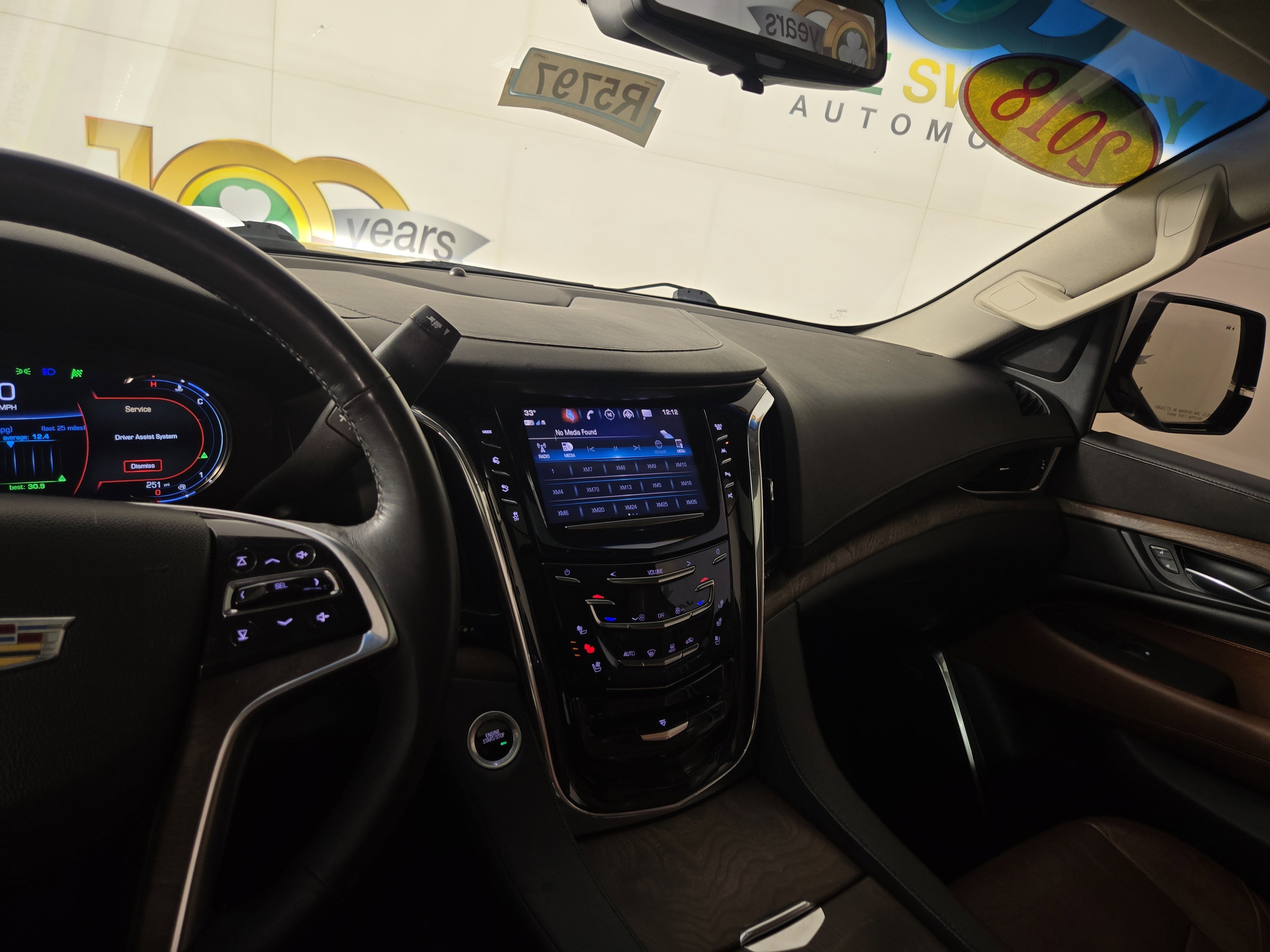 Used 2018 Cadillac Escalade Premium Luxury w/ LPO, Radiant Package image 25