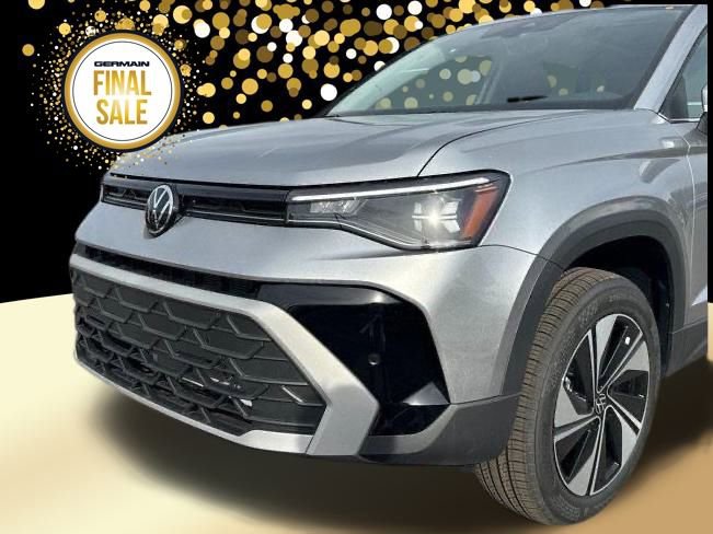 New 2025 Volkswagen Taos SE image 11