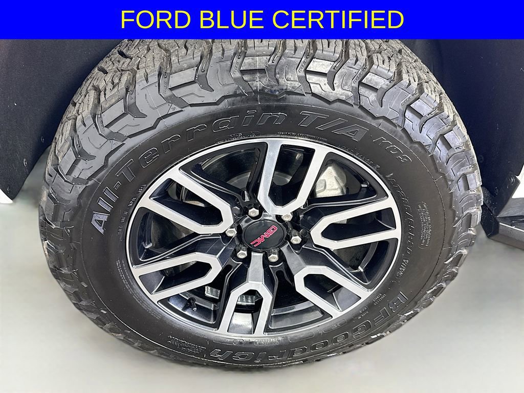 Used 2024 GMC Yukon AT4 w/ Technology Package image 34