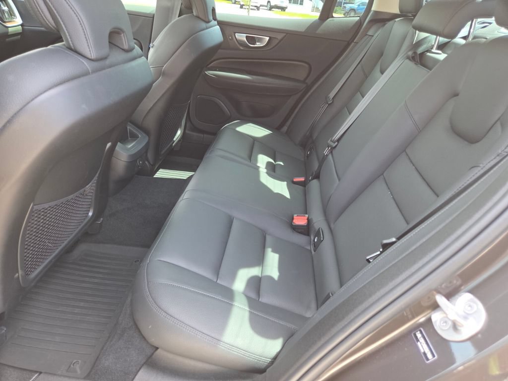 Used 2025 Volvo S60 B5 Plus w/ Protection Package Premier FWD image 22