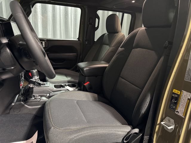Used 2025 Jeep Wrangler Unlimited Sport AWD/4WD image 6