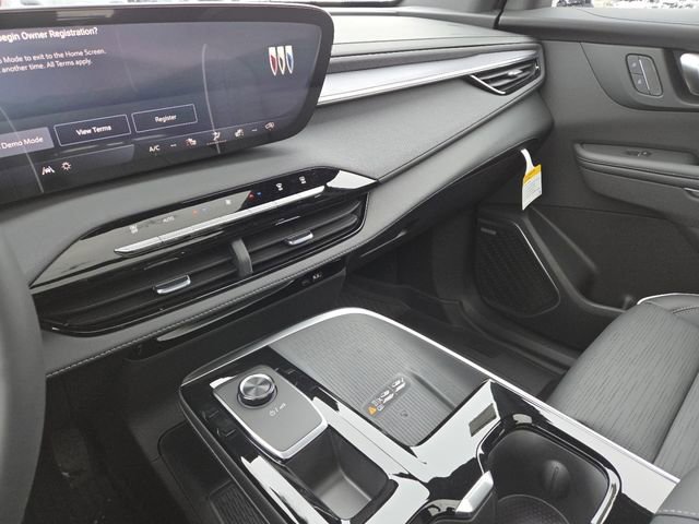 New 2026 Buick Enclave Sport Touring w/ Power Package image 38