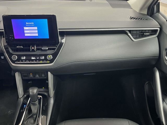 Used 2024 Toyota Corolla Cross XLE image 20