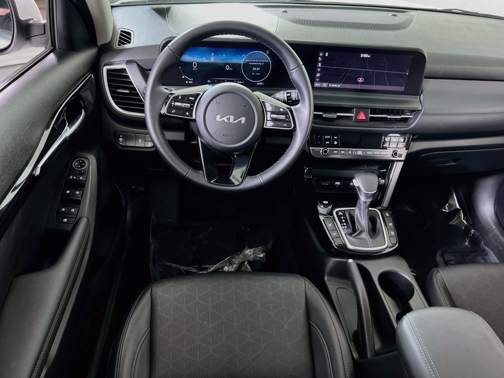 Used 2024 Kia Seltos EX AWD/4WD image 23