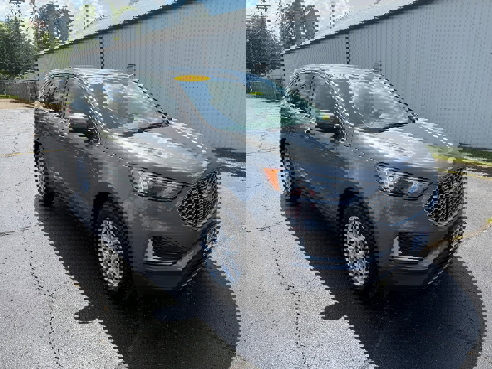 Used 2023 Ford Edge SEL