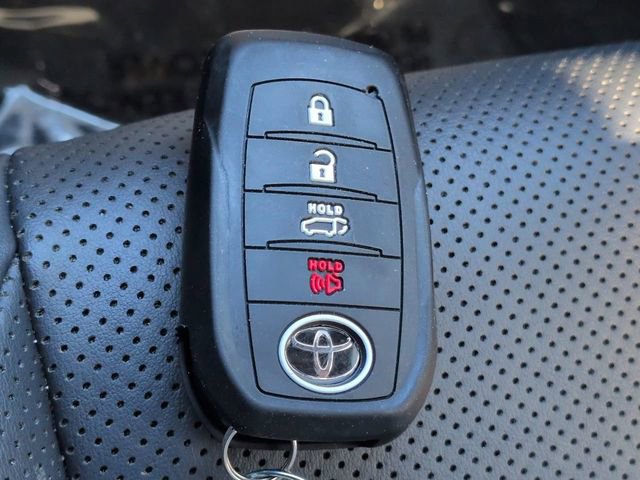 Used 2023 Toyota Crown Platinum AWD/4WD image 28