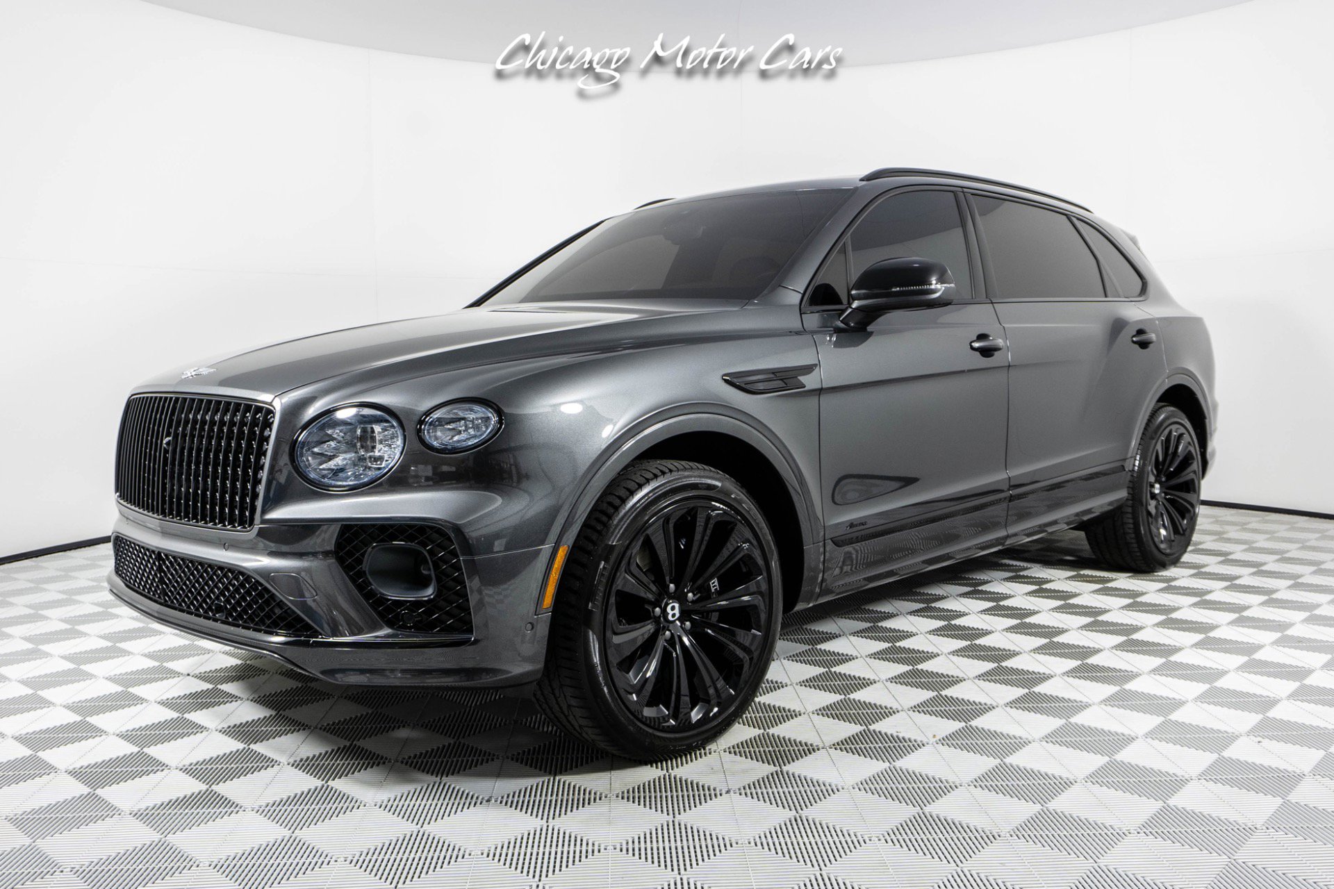 Used 2023 Bentley Bentayga Extended Wheelbase image 1
