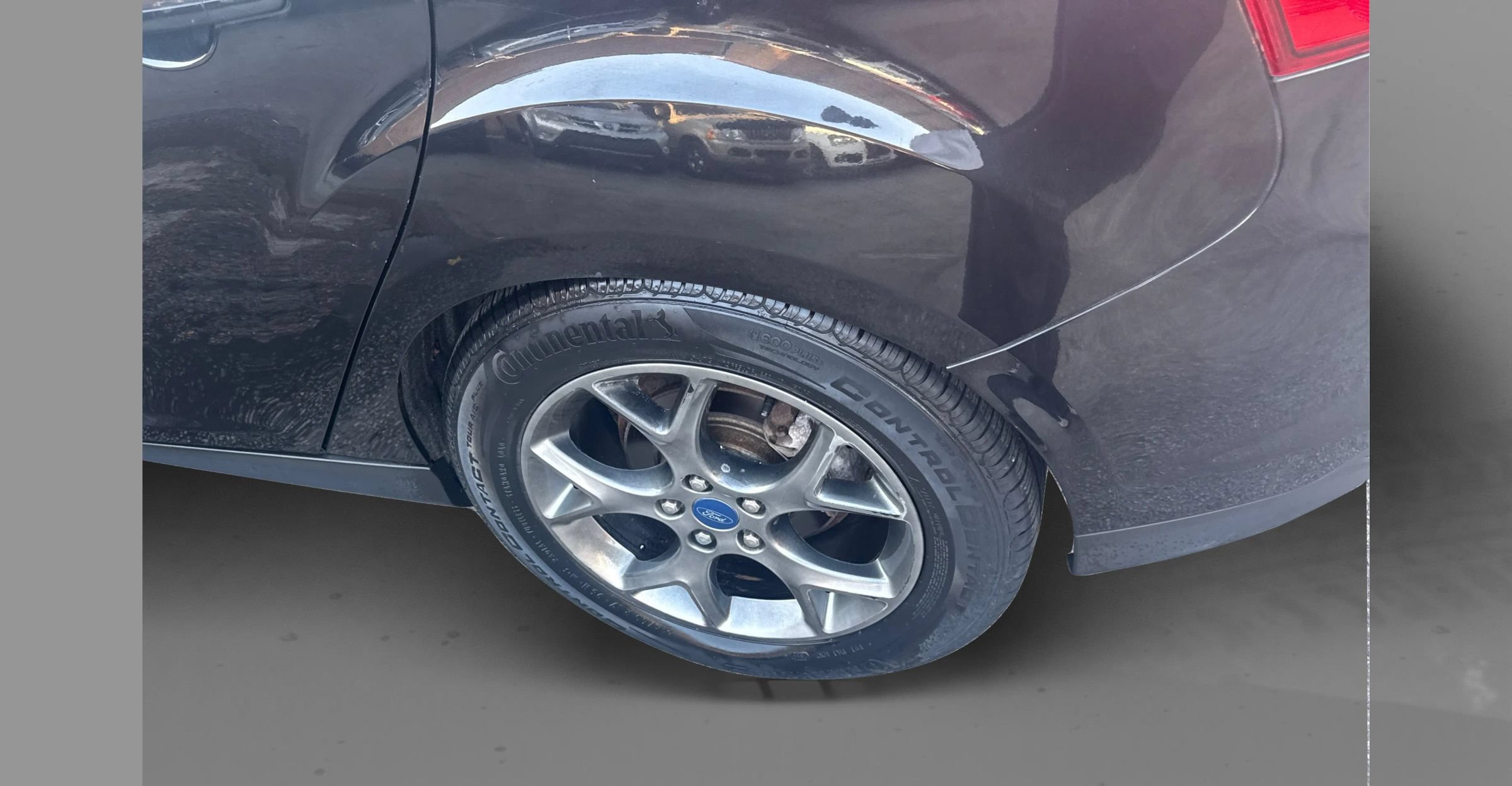 Used 2013 Ford Focus SE FWD image 23