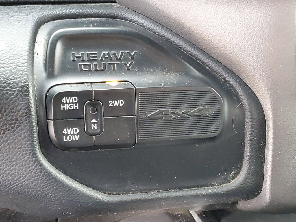 Used 2020 RAM 2500 Laramie w/ Night Edition image 17