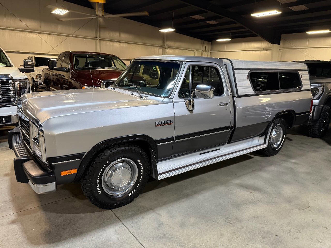 Used 1992 Dodge D/W Truck 250